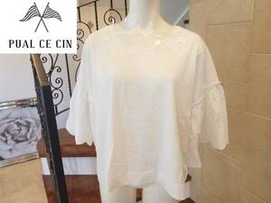 ￥6900新品pual ce cin(ピュアルセシン)　㈱ナイスクラップ★ 白ホワイト　刺繍　袖フレア　トップス　Ｍ～Ｌ相当　