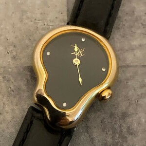 ◆稼働品◆希少◆ Softwatch ソフトウォッチ 記憶の固執 柔らかい時計 溶ける時計 Salvador Dali サルバドール ダリ メンズ腕時計 黒文字盤