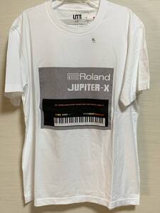 UNIQLO(ユニクロ) メンズ ザ・ブランズ ミュージック UT Roland JUPITER-X レギュラーフィット XLサイズ 未使用 Tシャツ 人気完売 販売終了