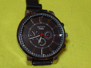 珍品　デザイン　AMRER　TIME　腕時計　ブラック