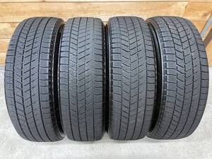 送料無料 【 ブリヂストン ブリザック VRX3 4本 】 185/60R16 22年製 スタッドレスタイヤ 冬タイヤ タイヤのみ 【602060オ】