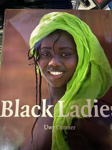 black ladies 洋書