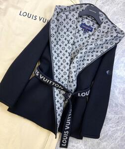 LOUIS VUITTON （ルイヴィトン）ベルテッド・ショート・ラッピング・コート モノグラム ベルト付き ウールコート ブラック×グレー