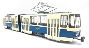 1/43 タトラ 路面電車 ライプツィヒ Tatra KT4 Leipziger transport services 1979 1:43 梱包サイズ140