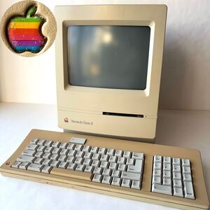 【ジャンク】Apple Macintosh アップル マッキントッシュ Classic II クラシック 2 キーボード付き パソコン 本体 スティーブ ジョブズ