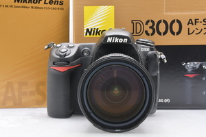 【同梱不可】Nikon D300 + AF-S DX NIKKOR 18-200mm F3.5-5.6 G ED VR + MB-D10 ニコン デジタル一眼レフカメラ レンズセット 箱付 ■25084