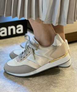 「+diana」 ローカットスニーカー 22.5cm グレー レディース