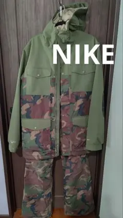 NIKE SNOW BORDING wear