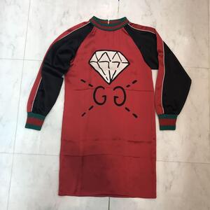 ★未使用に近い★GUCCI　ワンピース　シルク　ロゴ　シェリー　赤x黒　XS