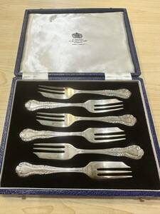 Mappin&Webb. マッピン＆ウェッブ社　英国王室御用達　銀製 金属工芸 食器 フォーク カトラリー アンティーク 英国アンティーク 