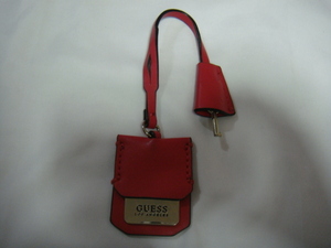 GUESS・ゲス^,,.(KALEN CARRYALL)バックチャーム/カギ*ピンク_.,,^「未使用品」