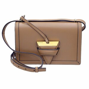 ★D2665 美品!! ロエベ Barcelona バルセロナ レザー ショルダーバッグ ブラウンベージュ系ｘゴールド金具 LOEWE レディース★