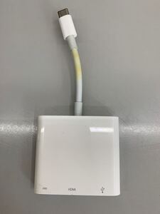 @35)Apple純正 USB-C Digital AV Multiport Adapter A1621デジタル AV マルチアダプタ　黄ばみ有り