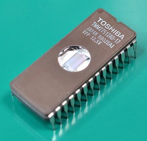 東芝 TMM27512AD-17 (EPROM) [管理:SA1746]