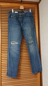 Gap ダメージデニムパンツ レディース