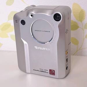 SM37　ジャンク　Fine Pix　6800zoom FUJIFILM デジタルカメラ　動作未確認　現状品