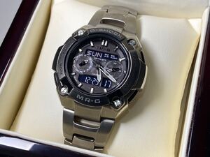 【極美品・正常稼動品】CASIO G-SHOCK MR-G 電波タフソーラー MRG-7600D-1BJF ★定価140,000円★専用BOX・取説付属！