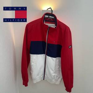 【美品】TOMMY JEANS ナイロンジャケット