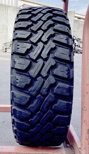 215/60R17C 109/107R 8PR 1本 マッドスター ラジアルタイヤ M/Ｔ 中古(101891 Ｋ1701) MUSDSTAR RADIAL ホワイトレター ハイエース 貨物