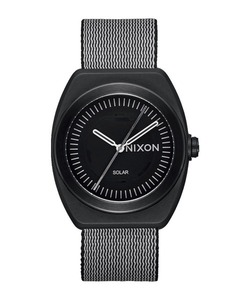 「NIXON」 アナログ腕時計 FREE ブラック レディース