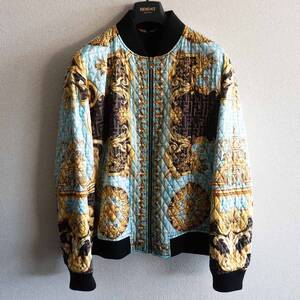 【最高級/22SS】FENDACE【FENDI × VERSACE/Gold Baroque Quilted Jacket "BLUE"】52 フェンダーチェ 25010463