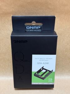 QNAP QDA-A2AR RAID対応 2.5インチ3.5インチ SATA変換アダプター (2)