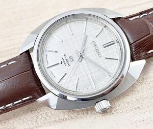 45系 グランドセイコー Grand Seiko 4520-7000 手巻き キャリバー4520A 25 jewels 絹目ダイアル Hi-beat 36000 1969年 昭和44年製造