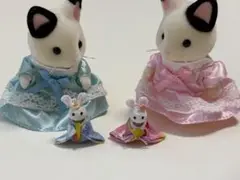 ミニチュア　うさぎのお雛様