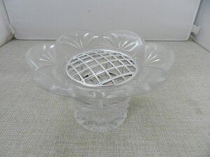 花瓶　クリスタルガラス　網付き　未使用品　小さめ　