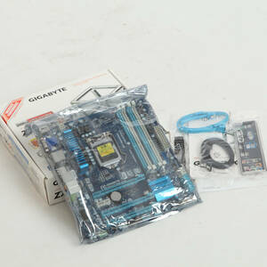 ジャンク品 中古 GIGABYTE GA-Z77MX-UD3H LGA1150 Z77 MicroATX 日本語マニュアル付き MOTHEREBOARD マザーボード 元箱有