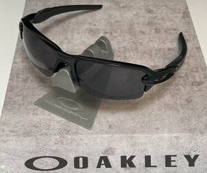 偏光★OAKLEYオークリーFLAK2.0フラック マットブラック艶消し黒/POLARIZEDミラーレンズ アジアンFIT USA製サングラス 釣りドライブ SI米軍