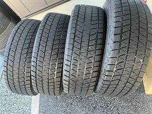 K50 BRIDGESTONE BLIZZAK DM-V3 2022年製 265/70R17 スタッドレスタイヤ FJクルーザー ラングラー ブリヂストン