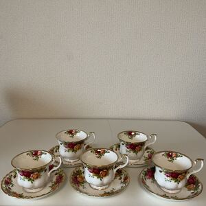 ROYAL ALBERT OLD COUNTRY ROSE ロイヤル　アルバート　オールドカントリー　ローズ　薔薇柄　カップ&ソーサーセット　5セット　現状品