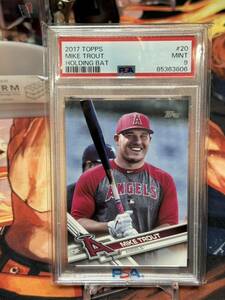 PSA10 2017 Topps MIKE TROUT #20 HOLDING BAT SP Variation トラウト ショートプリント エンゼルス 大谷翔平 