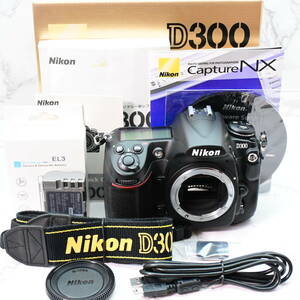 1023/F029A ニコン Nikon D300 ボディ シャッター回数14,999