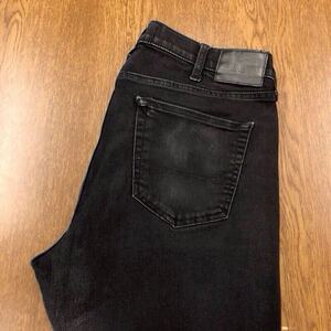 【FF062】HOLLISTER W36 L30 カラーパンツ ブラック TAPER ストレッチ生地 黒色 メンズブランド古着 ホリスター 送料無料