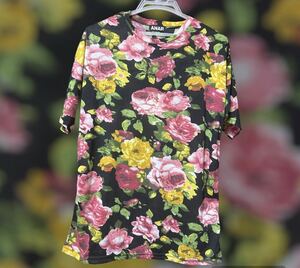 【ANAP】薔薇総柄半袖Tシャツ♪アナップ