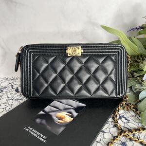 CHANEL シャネル【美品】チェーンウォレット ボーイシャネル ラムスキン