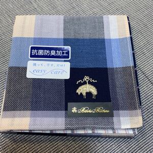 ブルックスブラザーズ ハンカチ easy care アポロコット加工 防菌防臭加工 マーク刺繍 B未使用C