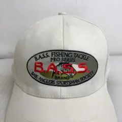 【US買付品】キャップ　6パネルキャップ　B.A.S.S.　FISHING　白