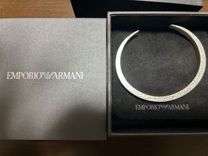 EMPORIO ARMANI シルバーバングル　ブレスレット