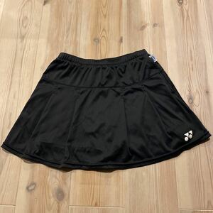 美品 YONEX スコート ブラック S サイズ ヨネックス