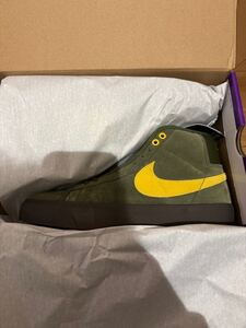 【新品未使用未着用タグ付き】ANTIHERO × Nike SB Zoom Blazer Mid QS Rough Green/Amarillo サイズ:US8.5 26.5㎝