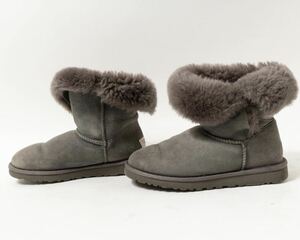 品薄希少 価格2,7万円●UGG BAILEY BUTTON ブーツ 23cm