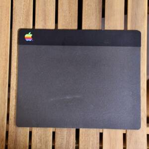 レア Apple Computer マウスパッド アップル コンピューター レインボーロゴ 非売品 ノベルティ Think Different 匿名配送