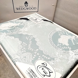 G2404235　WEDGWOOD　ウェッジウッド　羽毛　肌掛け　ふとん　布団　comforter　down