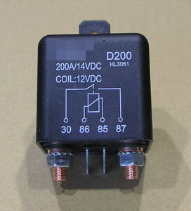 AUTOリレー　スターターリレー　DC14Vまでで200A可能　コイル電圧DC12V　分解画像確認可　未使用の新品　ウインチのリレー　123