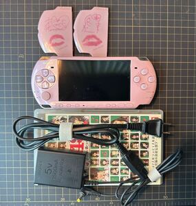 【極美品】　PSP-3000 本体　動作確認済み　AKB カバー　ソフト　特典付き　ブロッサムピンク　AKBver