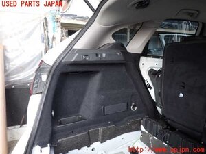 2UPJ-17917680]BMW 218d アクティブツアラー(2C20)(F45) 左リアピラートリム 中古