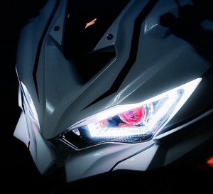 ZX-25R HID カスタムヘッドライト